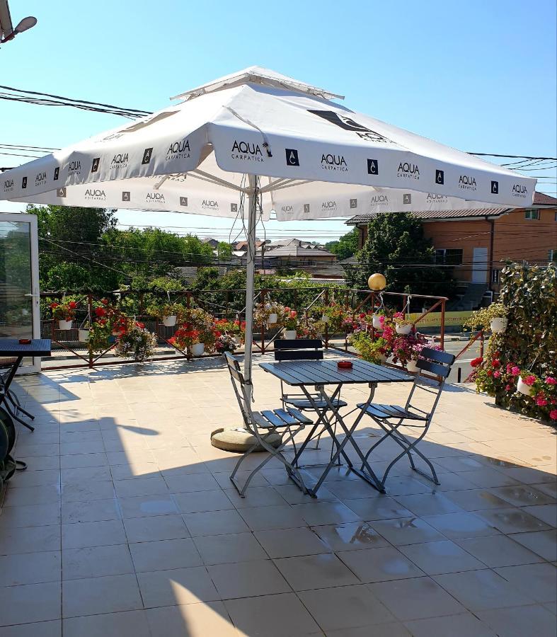 Vila Restaurant Angellys Tuzla Εξωτερικό φωτογραφία